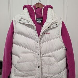 Columbia White Puffer Vest with Pink Hoodie